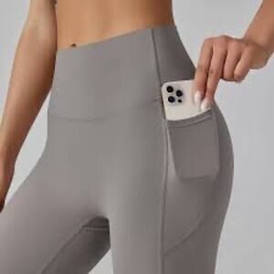 MSRP $38 NWT Brooklyn + Jax High Waist Pocket Leggings Size S | SAME DAY SHIP